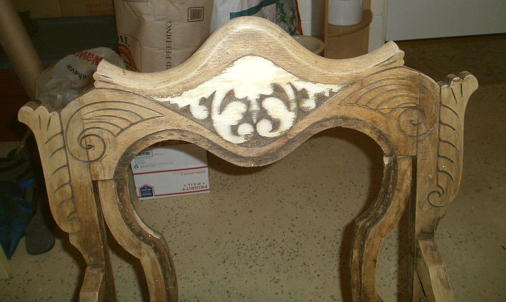 upholstering an old chair but what are these straps for, Even have this cool little dado doodad separate from seat