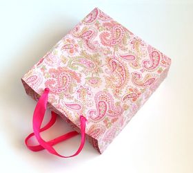 Fastest Way to Make Gift Bags from Any Paper | Hometalk