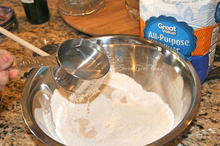 salt dough vs cornstarch clay
