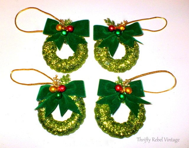 christmas curtain ring wreath ornaments, christmas decorations, crafts, how to, seasonal holiday decor, wreaths