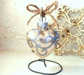 rustic wire ornament stand quick, christmas decorations, crafts, seasonal holiday decor