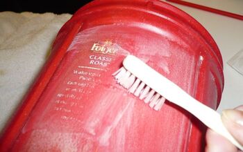 How to remove paper labels from plastic