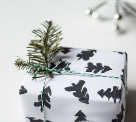 modern christmas wrapping paper free printable, christmas decorations, seasonal holiday decor