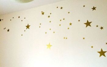Pretty Gold Star Wall Decals
