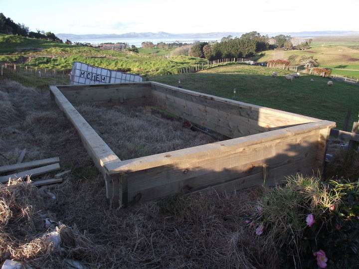 raised beds with almost no nails