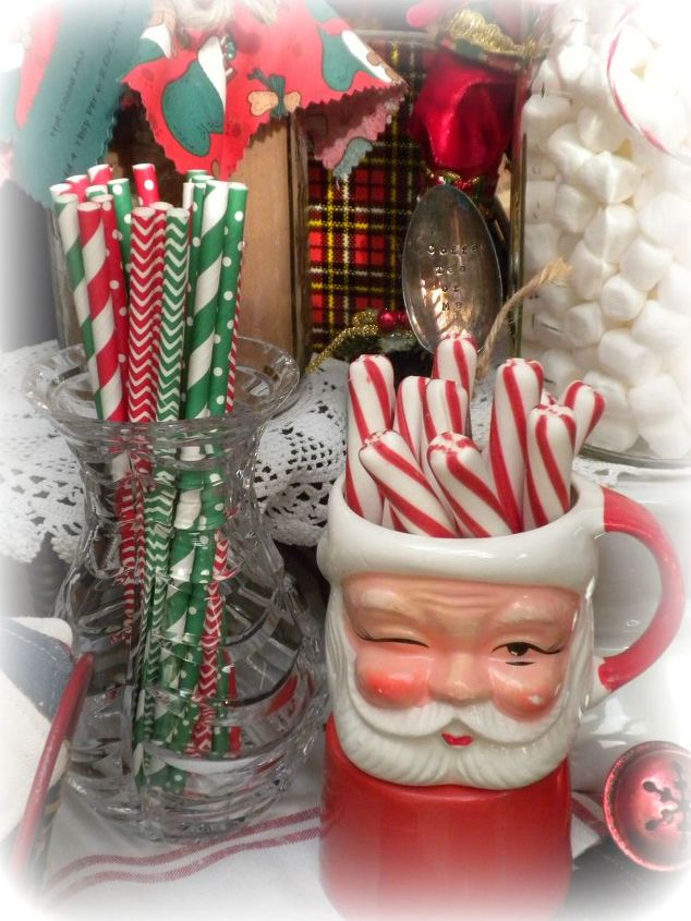 chirstmas holidy hot drink stand, christmas decorations, seasonal holiday decor, Flirty Santa