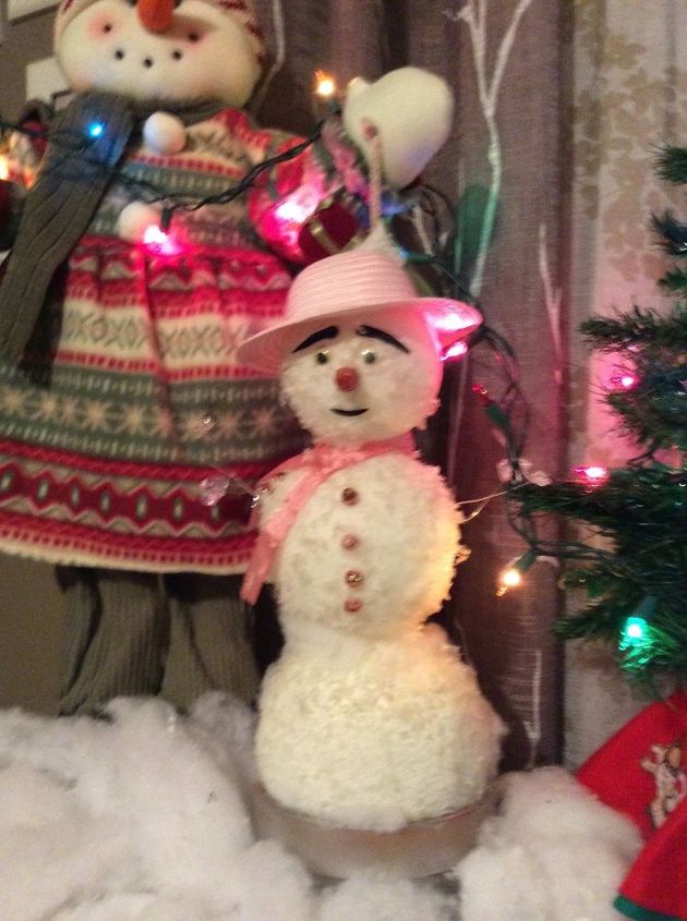 boneco de neve e showgirl de natal