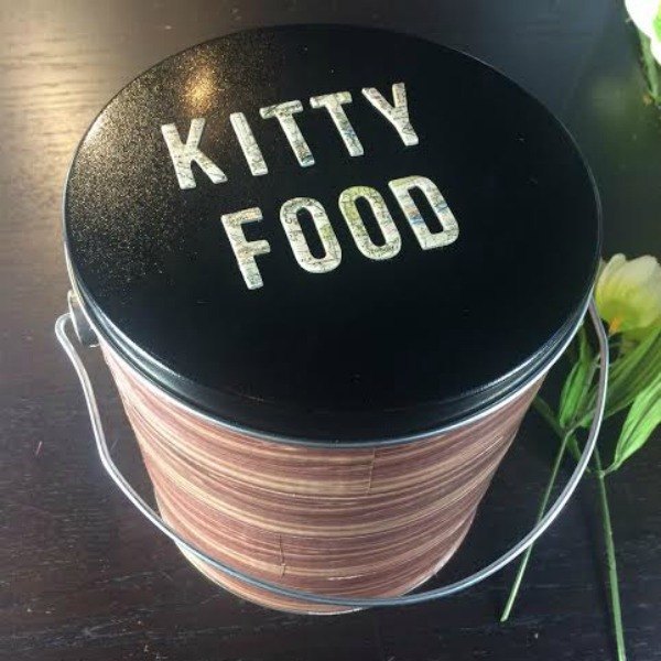 s 8 clever things to do with empty christmas tins, organizing, repurposing upcycling, seasonal holiday decor, storage ideas, Glam Kitty Food Container