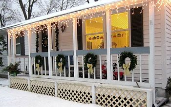 Quick and Dirty Front Porch Holiday Makeover (for Under $ 30)