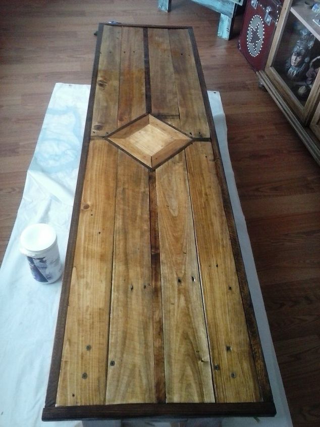 1 Pallet 1 4x4 Post Coffee Table Hometalk