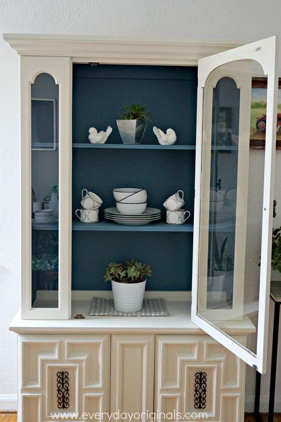 dining room hutch makeover, painted furniture