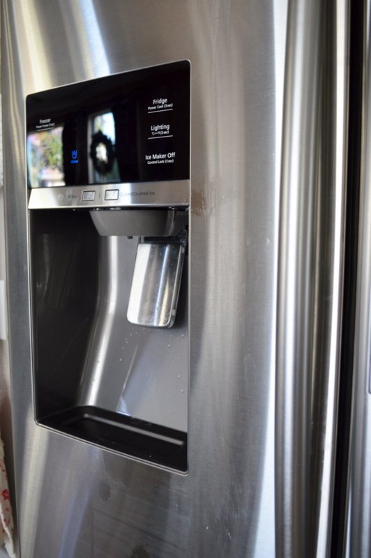 naturally clean and polish stainless steel, appliances, cleaning tips