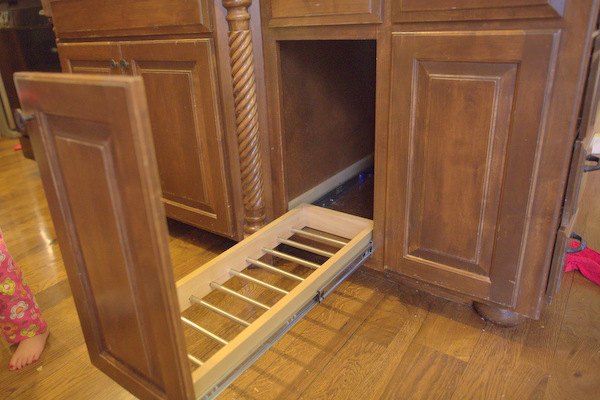 diy pull out trash and recyling bin, diy, kitchen design, storage ideas, woodworking projects