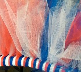captain america wreath, crafts, wreaths, Just keep adding more tulle