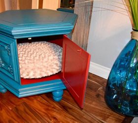 vintage table gets made into a pet bed, chalk paint, painted furniture, repurposing upcycling