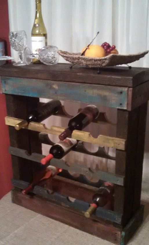 o que voc pode fazer para segurar seu vinho uma mesa