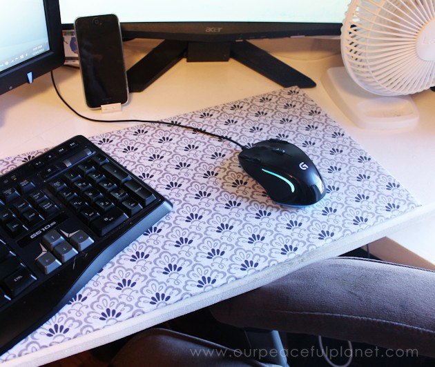 faa um mouse pad grande de placa de espuma