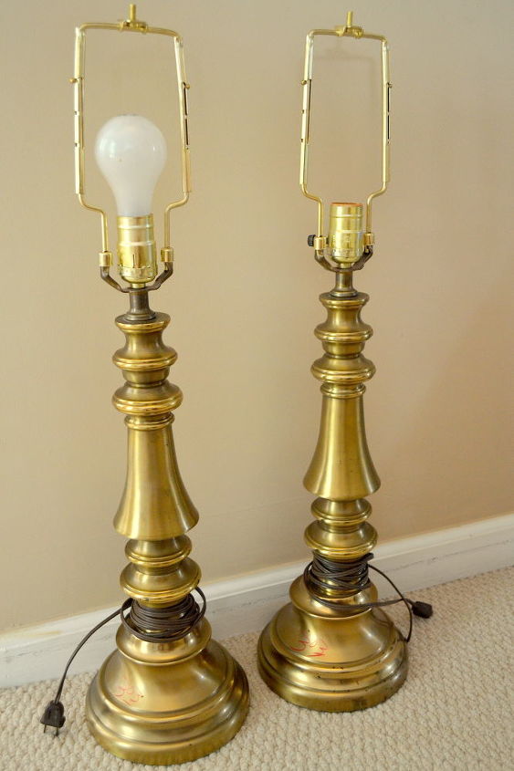 brass lamps updated with spray paint