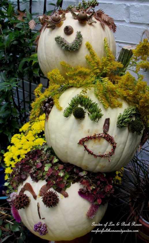 tipsy punkin heads, decks, home decor, outdoor living, seasonal holiday decor, Decorated the kitchen deck today and made tipsy punkin heads using white pumpkins and natural materials our garden Don t they have personality http pinterest com barbrosen