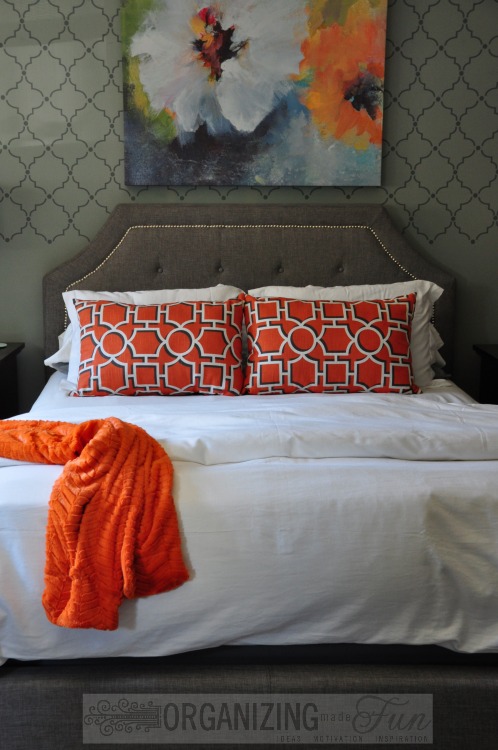 cambio de imagen del dormitorio principal en gris y naranja
