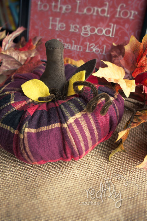 flannel pumpkin, crafts, repurposing upcycling, seasonal holiday decor