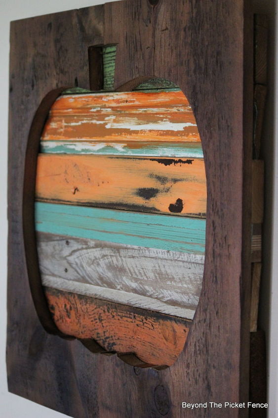 reclaimed wood pumpkin, repurposing upcycling, seasonal holiday decor, woodworking projects