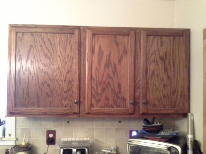 kitchen cabinet redo on a budget, chalk paint, kitchen cabinets, kitchen design, painted furniture, Before