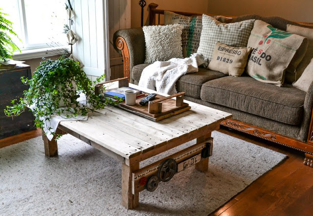 a junk styled pallet wood coffee table anyone can make, diy, painted furniture, pallet, woodworking projects, This little junk styled coffee table is the perfect fit for our living room