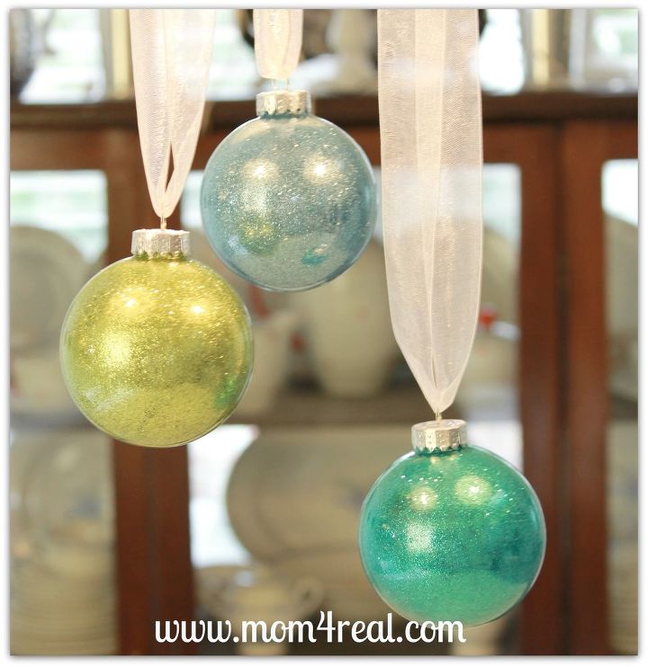 glitter filled glass ornaments tutorial, christmas decorations, crafts, seasonal holiday decor, Now you have beautiful ornaments with the glitter on the inside no mess