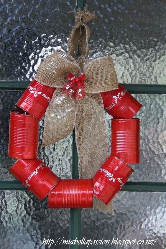 diy tin can wreath for christmas, christmas decorations, crafts, repurposing upcycling, wreaths