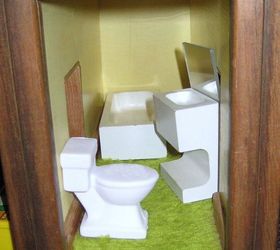 doll house created from chest of drawers, Bathroom