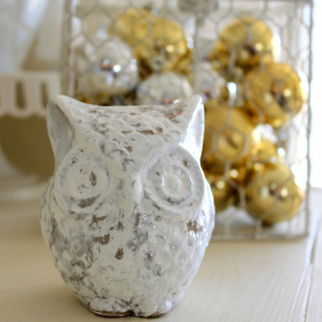 how to paint a small owl, christmas decorations, crafts, seasonal holiday decor