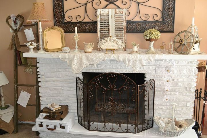 white fireplace amp mantel decor, fireplaces mantels, seasonal holiday d cor