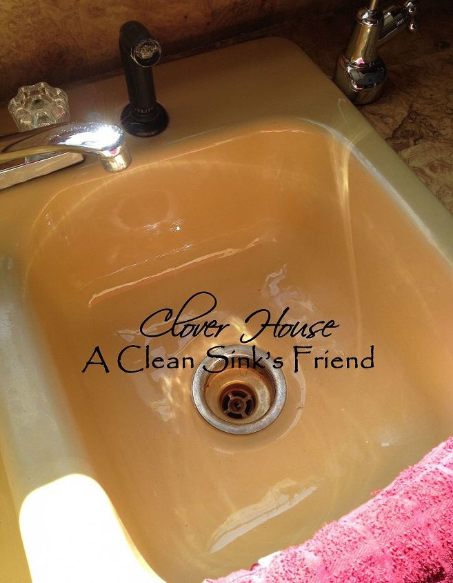 a clean sink s friend, cleaning tips, This is what the sink looked like after I rinsed all the scratches and stains down the drain Tah Dah