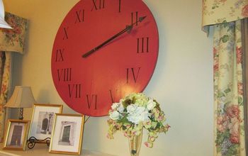 Round table upcycled to a wall clock