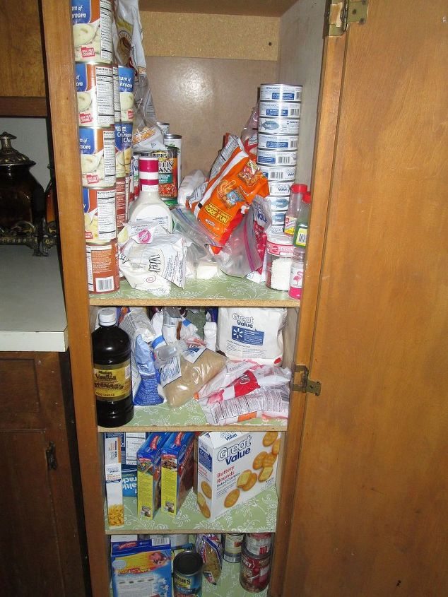 spring cleaning challenge pantry, cleaning tips, My mess of a pantry