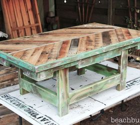 http beachbumlivin com pallet wood coffee table, Pallet wood coffee table with a base made from a futon