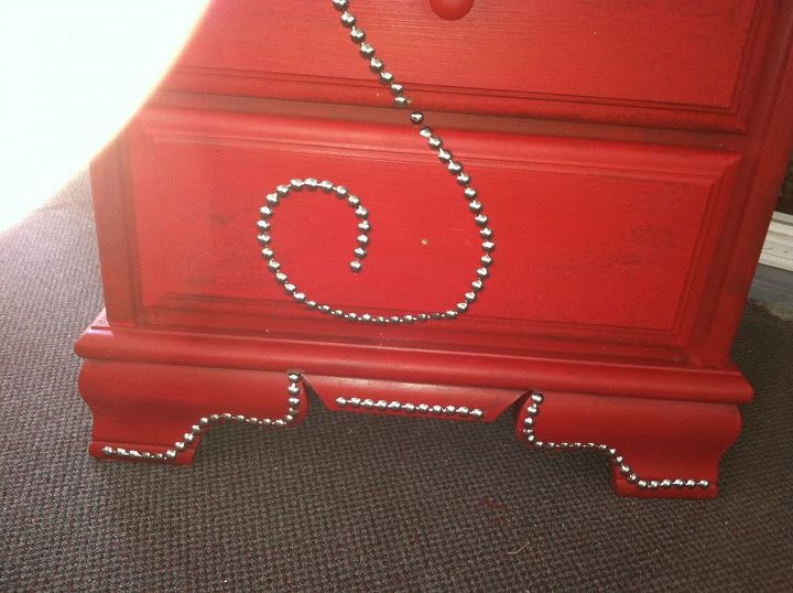 upcycled chalk painted dresser, chalk paint, painted furniture