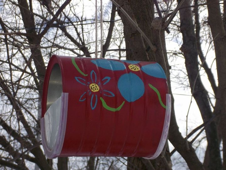make easy bird feeders from recycled coffee cans, crafts, repurposing upcycling