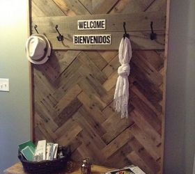 diy pallet hallway tree, diy, pallet, repurposing upcycling, woodworking projects, Add on a few hooks and my cast iron welcome signs and it s all set