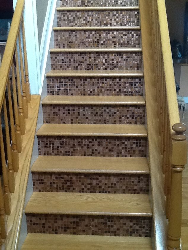 this is not a question, stairs, tiling, Entry way steps leading to the 2nd floor