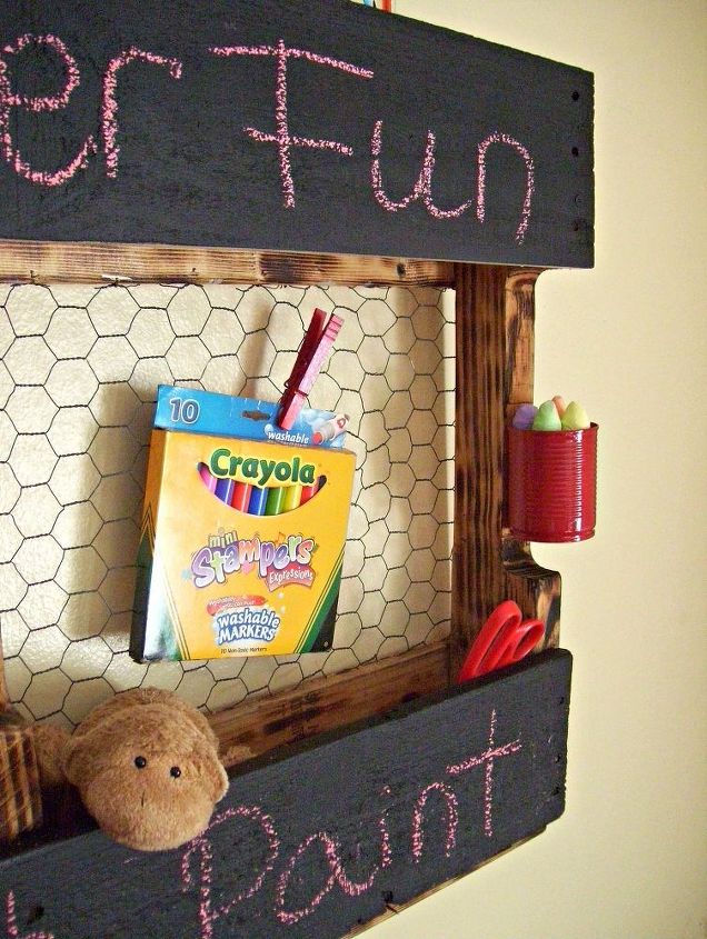 pallet chalk and chicken wire message board, diy, pallet projects, repurposing upcycling, Clothes pins for clipping supplies and projects Metal can to hold chalk
