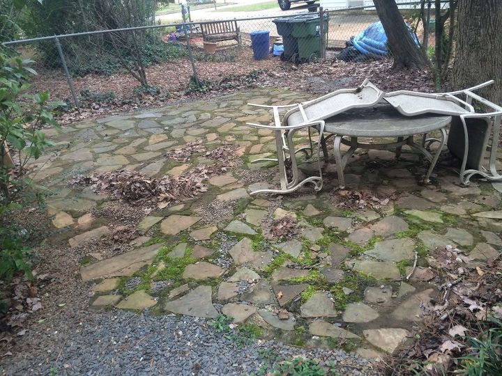 rehacer en un patio de mala calidad y desigual, Hecho el fin de semana de Memorial Day hace unos 5 a os durante una tormenta de lluvia