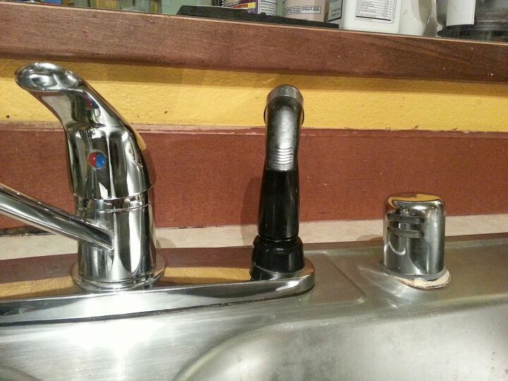 q kitchen sprayer problem, home maintenance repairs, kitchen design, plumbing