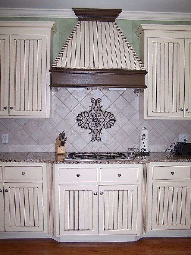painting your cabinets 5 questions you always wanted to ask a pro, kitchen cabinets, kitchen design, kitchen island, painting, This Pic Is Courtesy Of Summer A Project She Did Outside Of AK But It Was Different Than Our Kitchens So We Wanted To Share It To Show The Variety Of Looks Possible