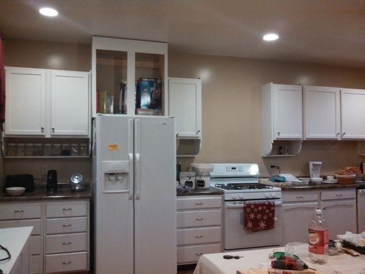 q how would you do the crown, diy, home improvement, how to, kitchen design, wall decor, woodworking projects, My kitchen as it looks now