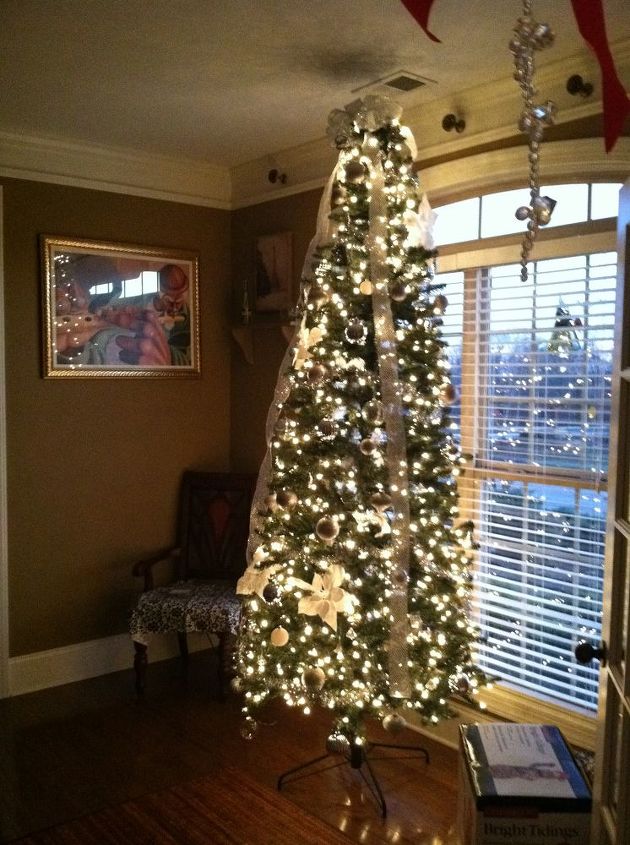 our home all decorated for christmas 2011, Christmas tree number two