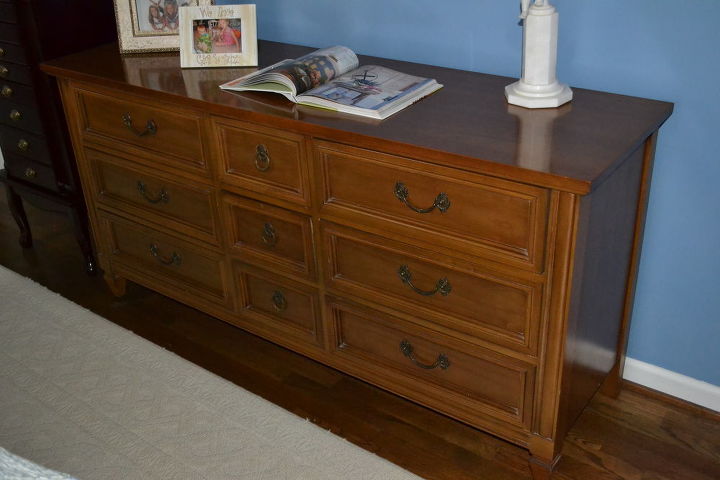 q does anyone know how much i should ask for a triple dresser 45 years old it is in, painted furniture