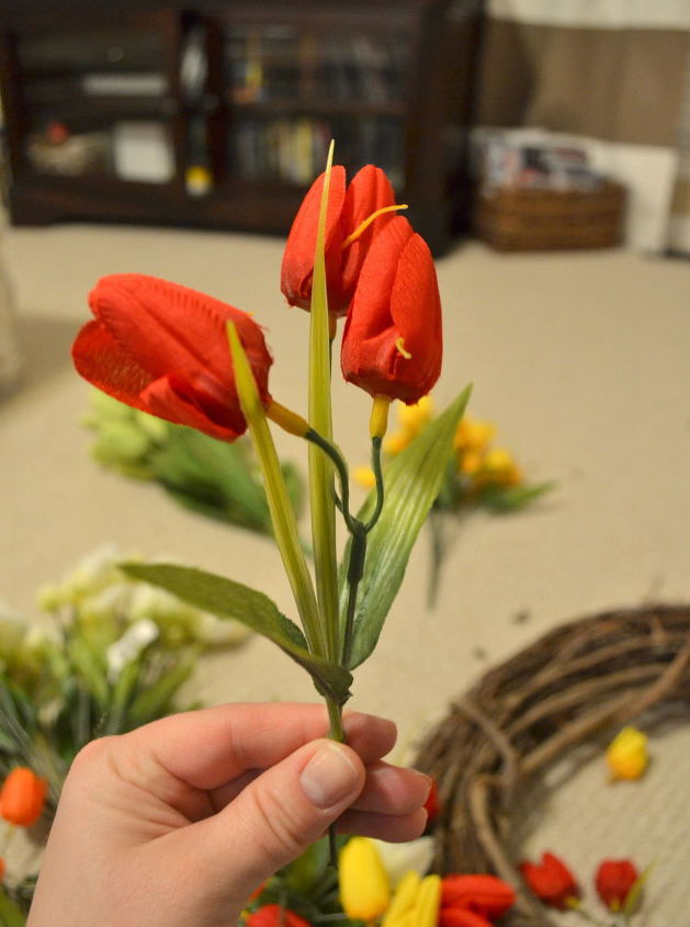 coroa de tulipas da primavera
