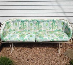 q ideas for this vintage outdoor couch, outdoor furniture, painted furniture, repurposing upcycling
